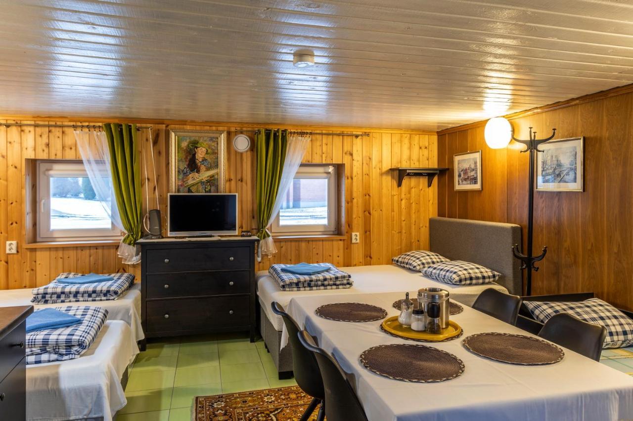 Maple House - Sodyba Tarp Klevu Утена Экстерьер фото